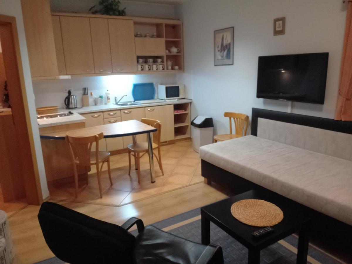 Pension Kubu Apartment 4 Samostatny Byt S Kuchyni Spindleruv Mlyn Exterior photo